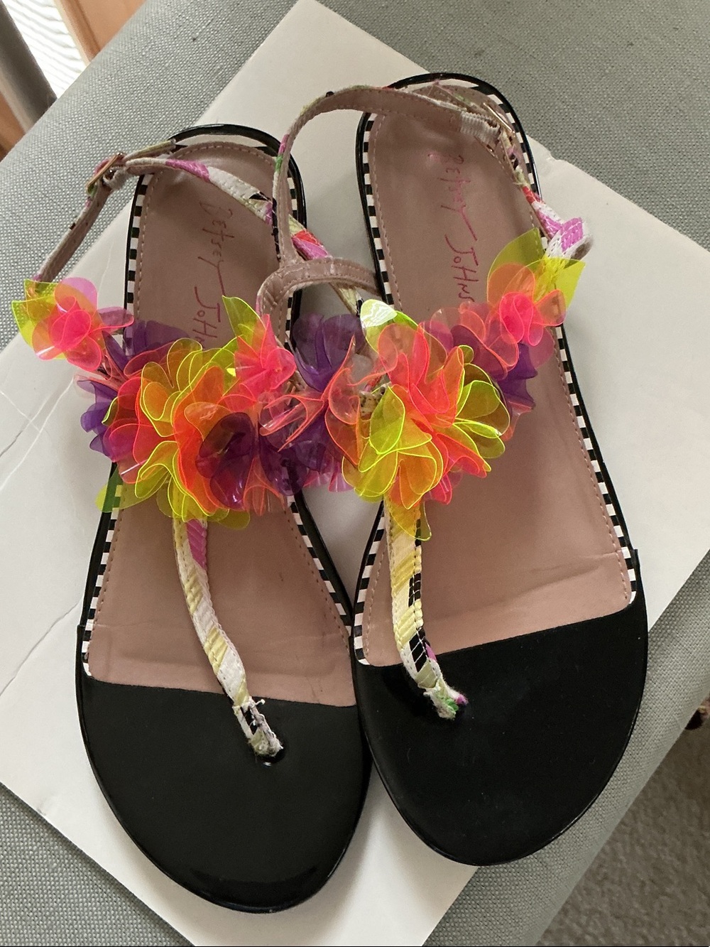 BETSEY JHONSON Bright Floral T-strap Women’s Sandals - Neon Multi